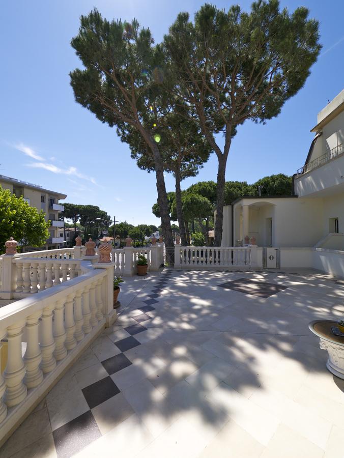 Azzurra Hotel 3*